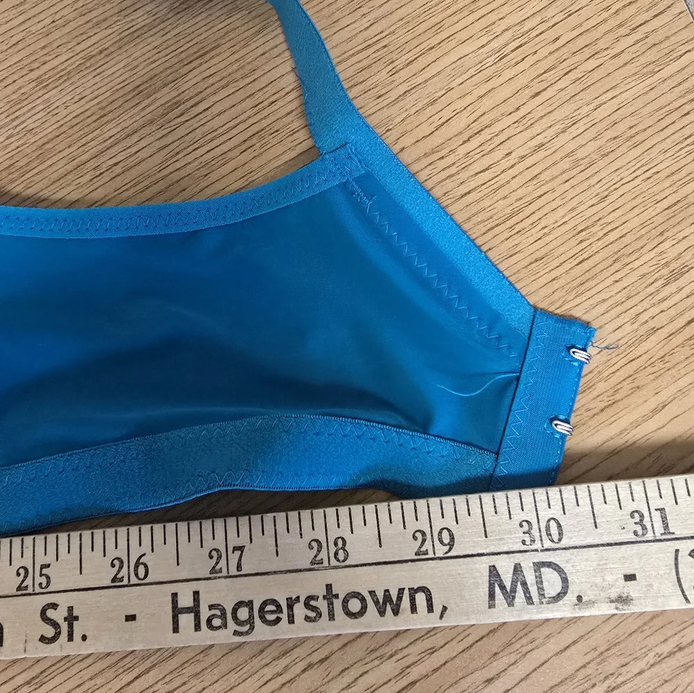 Womens size 40B Emerald green padded wireless bra. NWOT - Picture 6 of 7